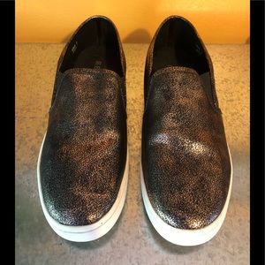 Report Slip On Sneakers Casual Shoe